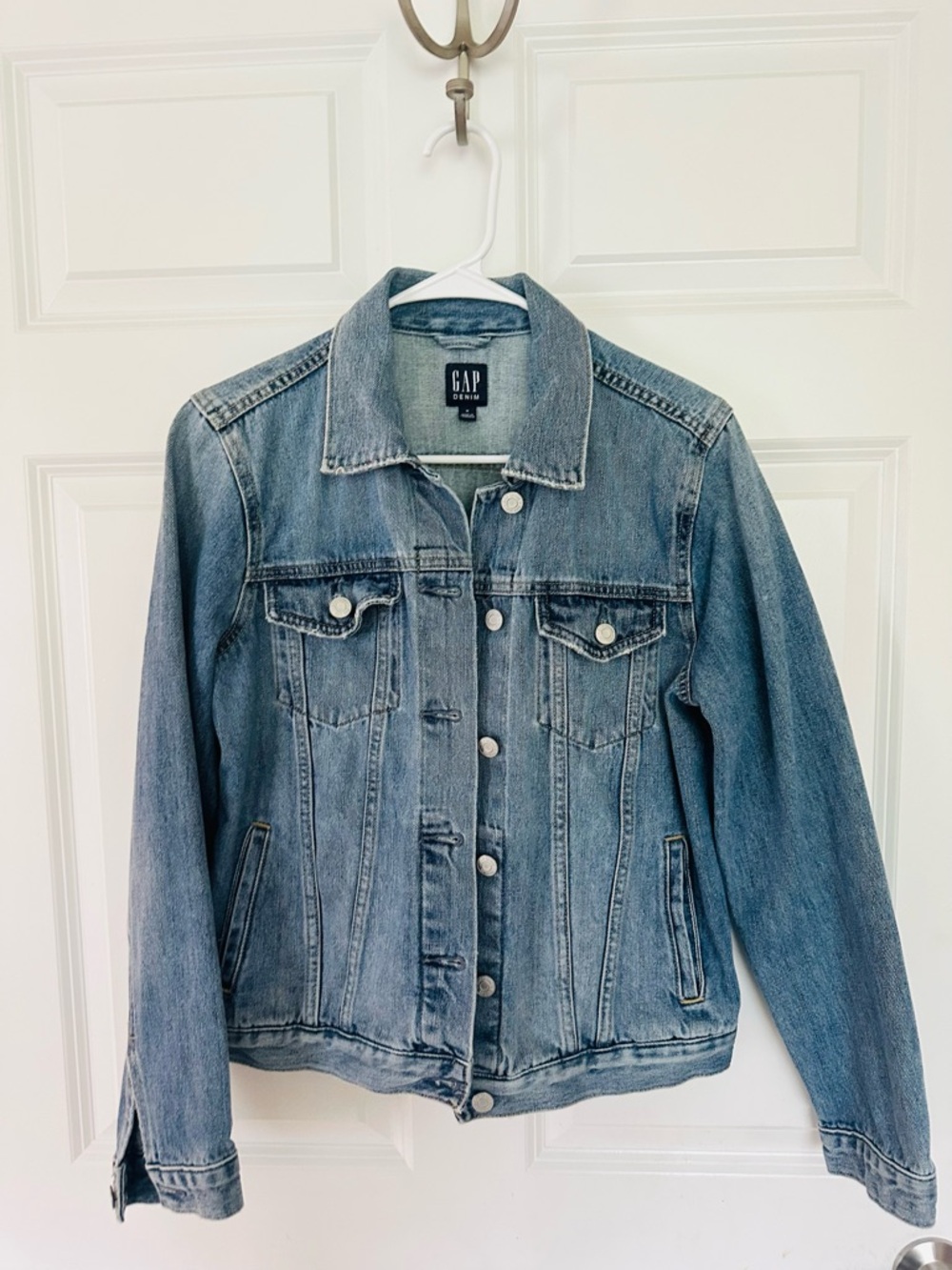 GAP Medium Wash Blue Denim Jacket